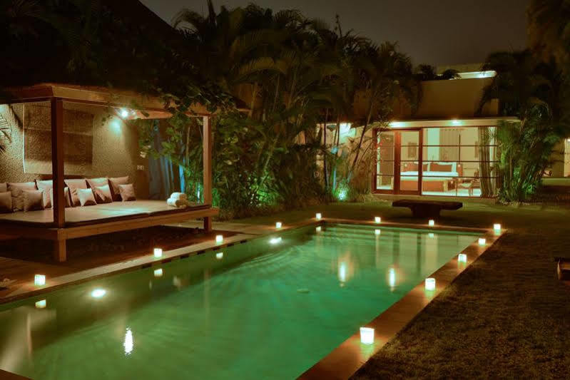 Villa Chocolat Seminyak Exterior foto